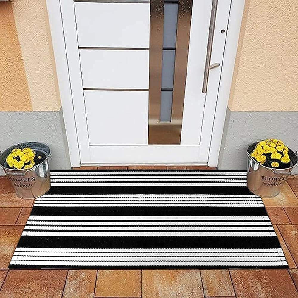 Fall Front Door Mat – Black & White Washable Handwoven Cotton Rug for Porch & Entryway