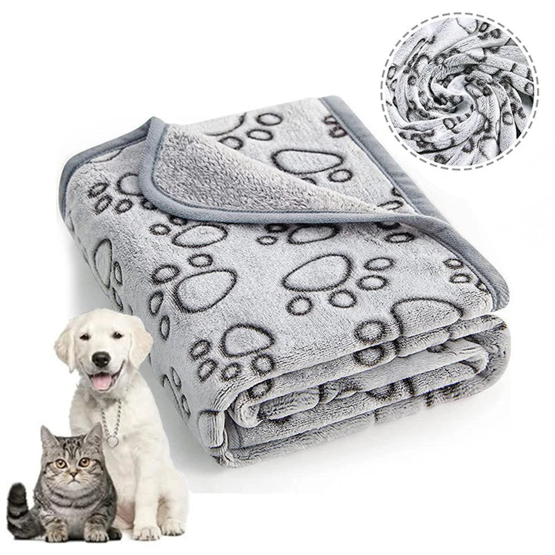 Soft Fluffy Pet Blanket – Cute Cartoon Pattern for Cats & Dogs