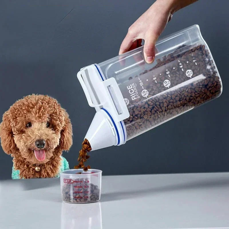 Pet Food Storage Container with Measuring Cup – Airtight Dog & Cat Food Pail (1.5kg / 2kg)